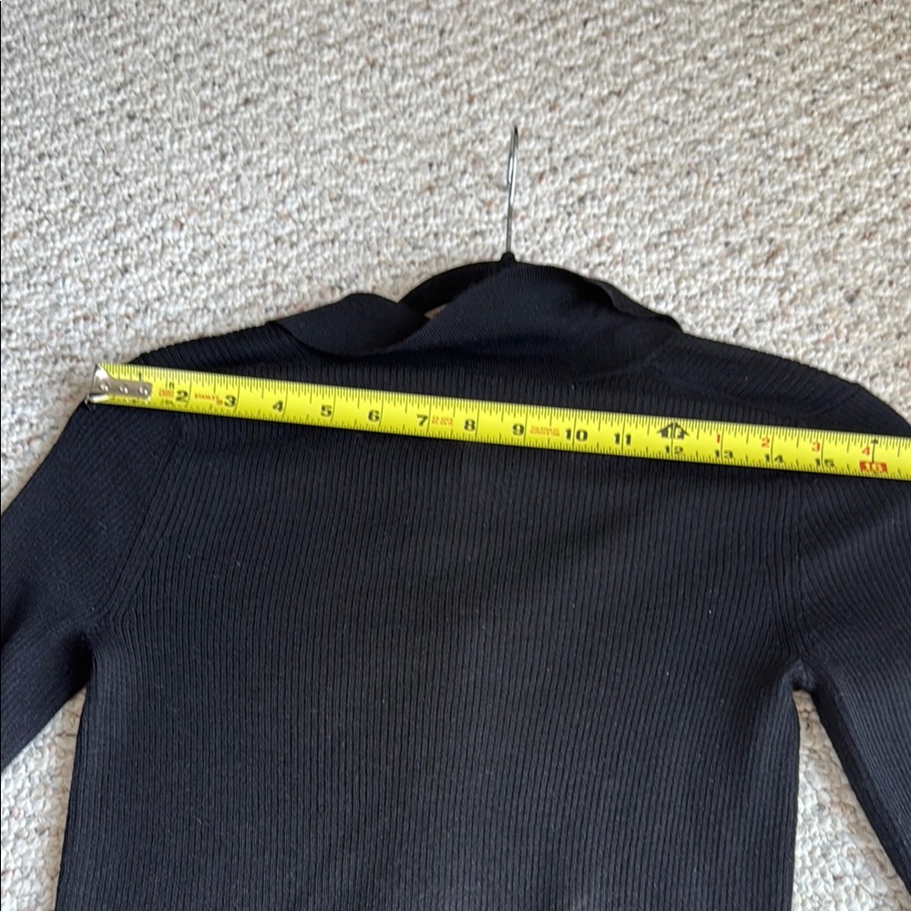 Banana republic Classic Black collar rib long sleeve Women's Top - Picture 11 of 11